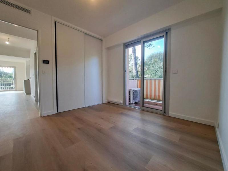 Appartement - 75 m² - 4 pièces
