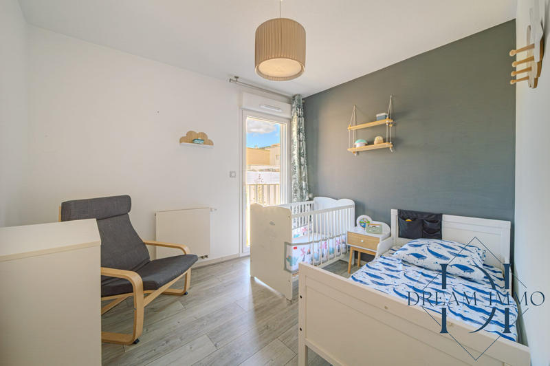 Appartement - 77 m² - 4 pièces