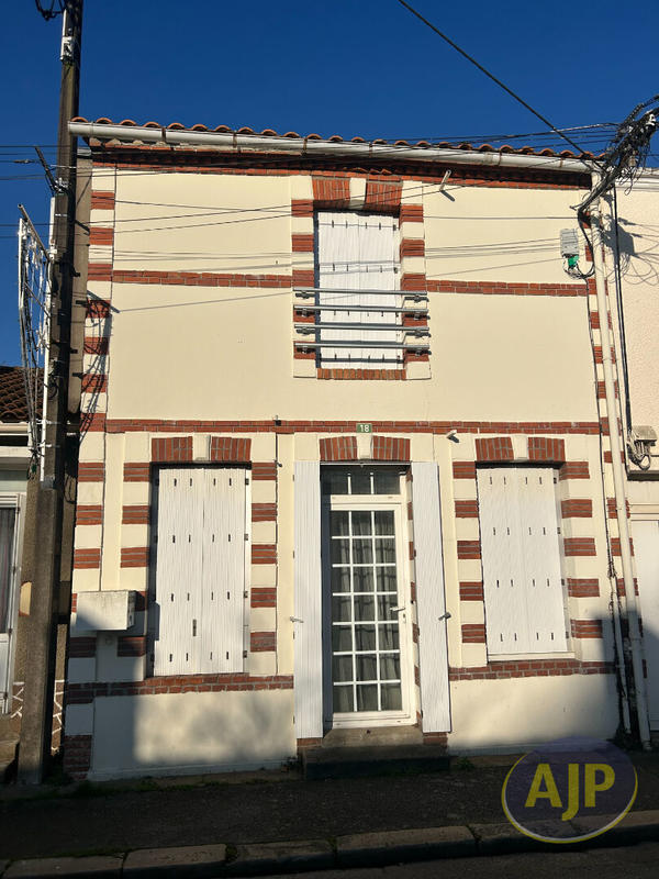 Maison - 83 m² - 3 pièces