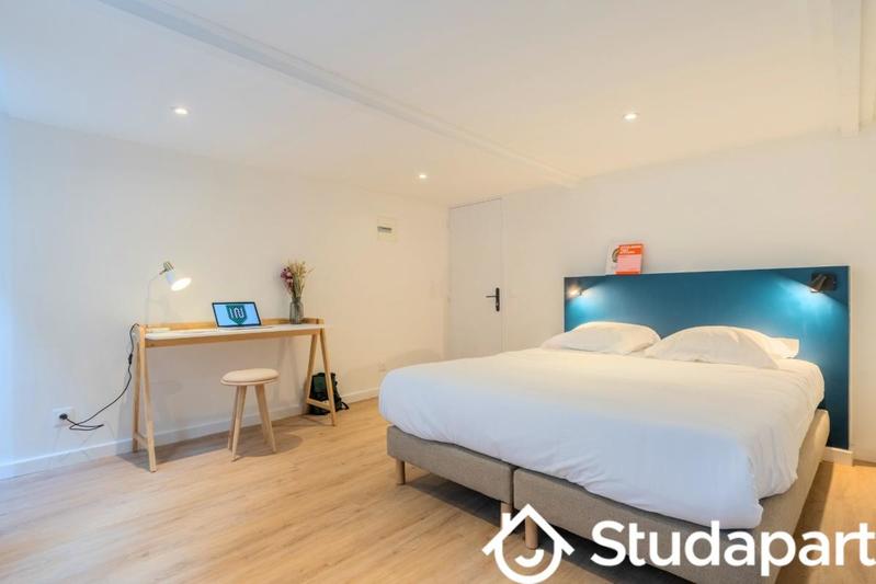 Chambre - 21 m² - 1 pièce