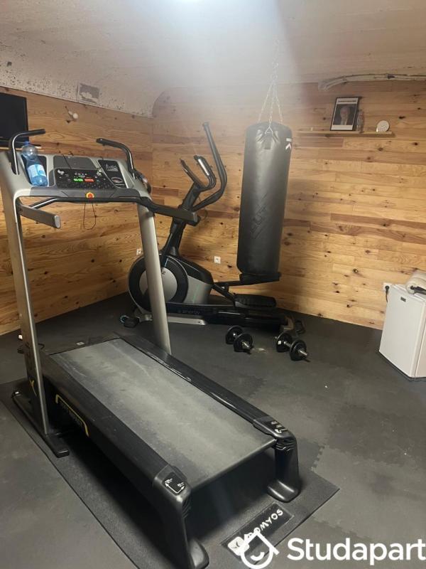 Appartement - 243 m² - 8 pièces