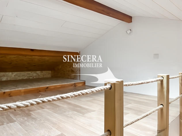 Maison - 170 m² - 8 pièces