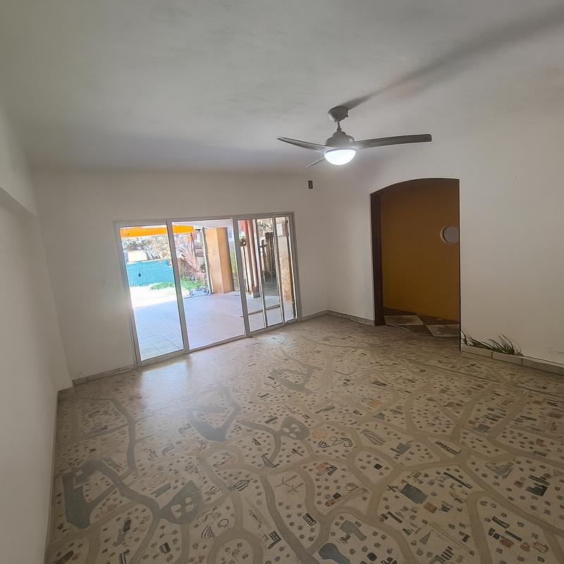 Maison - 120 m² - 9 pièces