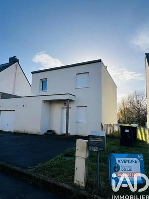 Maison - 87 m² - 6 pièces