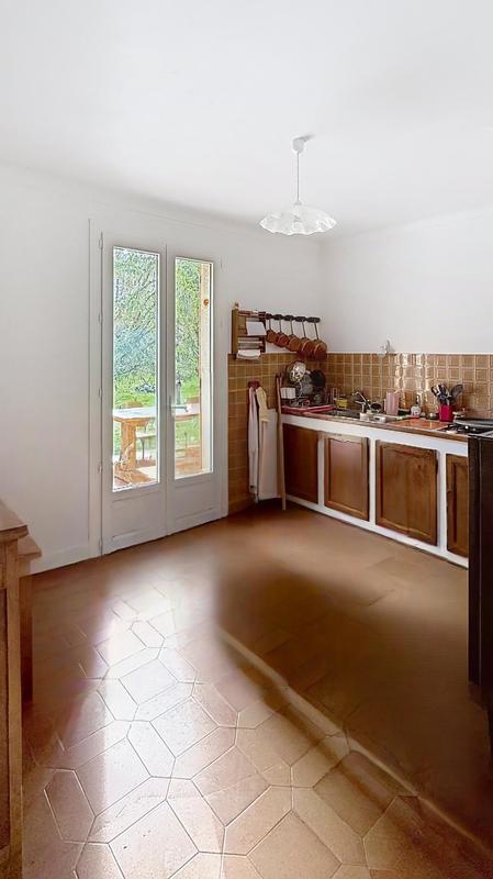 Maison - 190 m² - 6 pièces