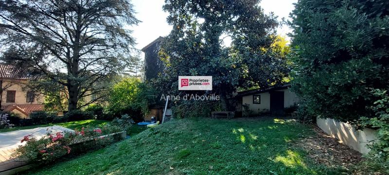 Maison - 190 m² - 8 pièces