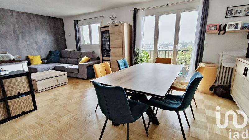Appartement - 95 m² - 5 pièces