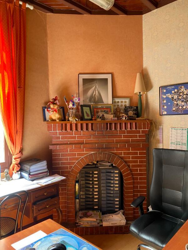 Maison - 300 m² - 10 pièces