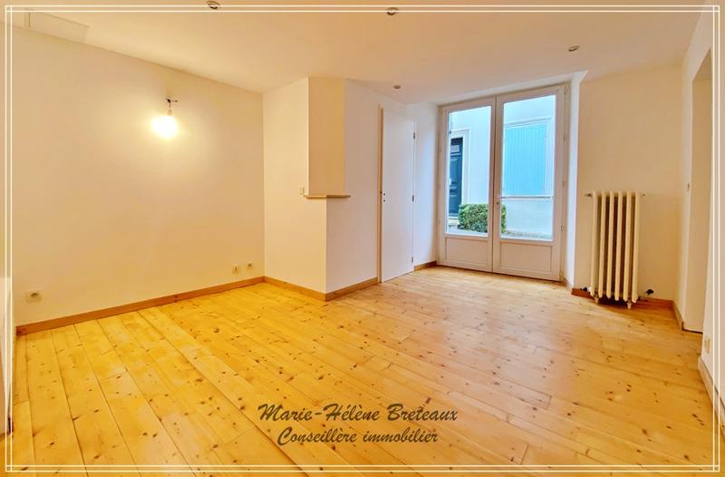 Maison de village - 180 m² - 7 pièces