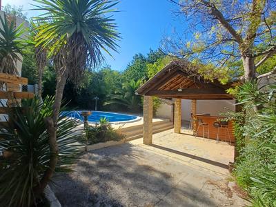 Maison - 95 m² - 6 pièces