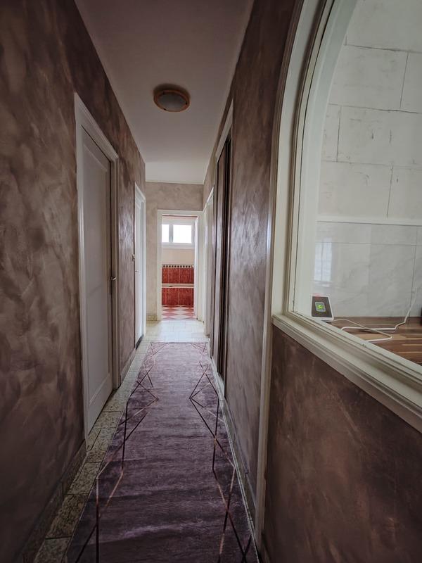 Maison - 230 m² - 10 pièces