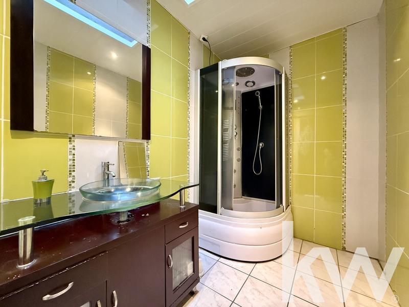 Maison - 130 m² - 4 pièces