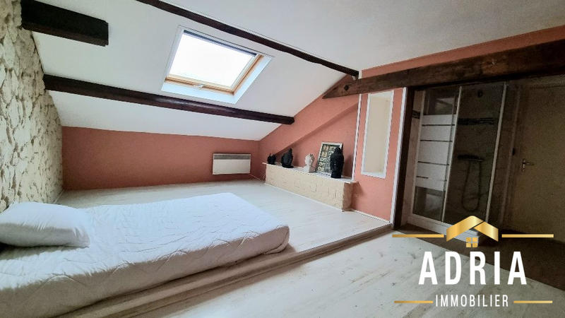 Duplex - 104 m² - 5 pièces