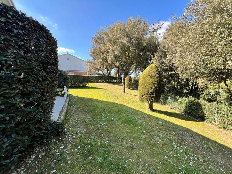 Appartement - 146 m² - 5 pièces