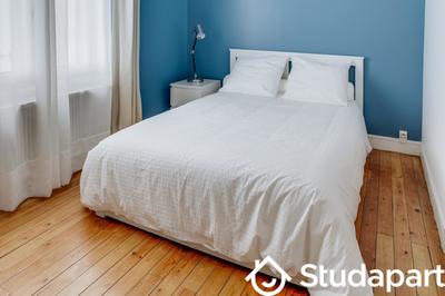 Chambre - 13 m² - 1 pièce