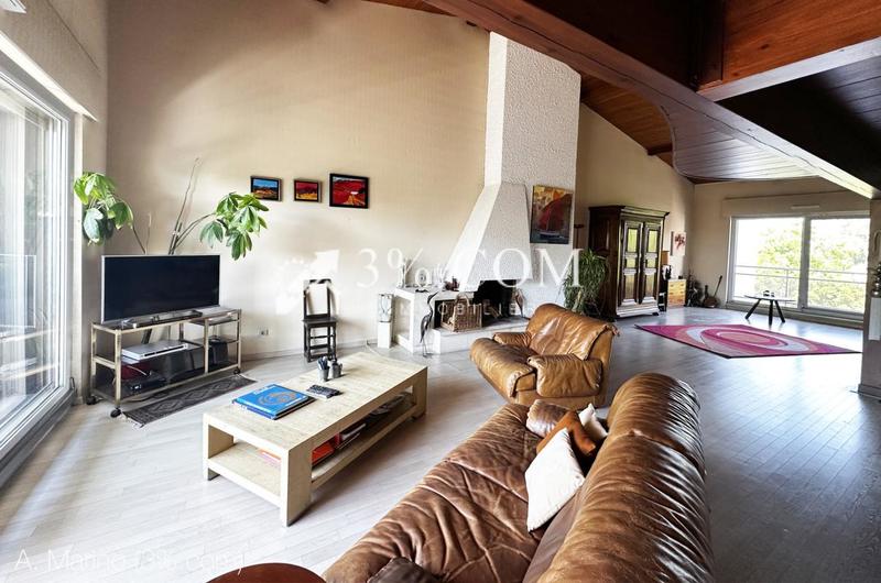 Duplex - 171 m² - 7 pièces