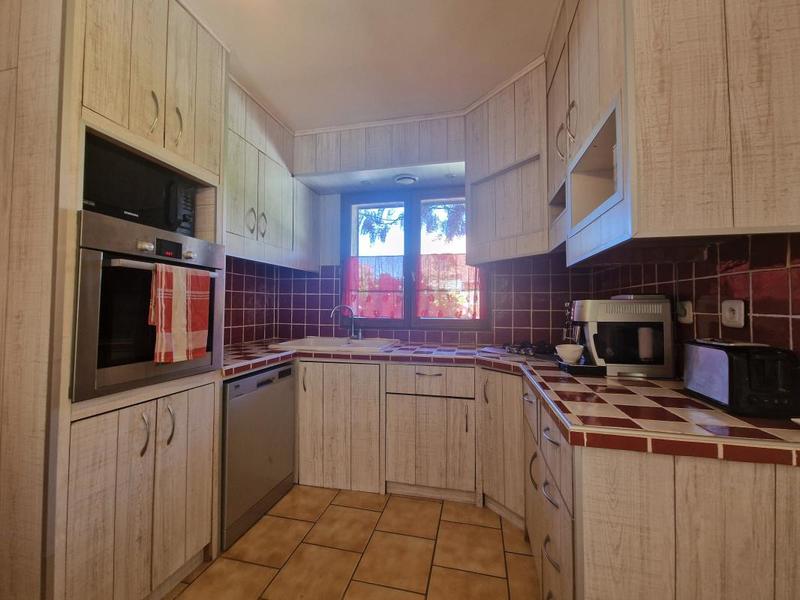 Maison - 102 m² - 5 pièces