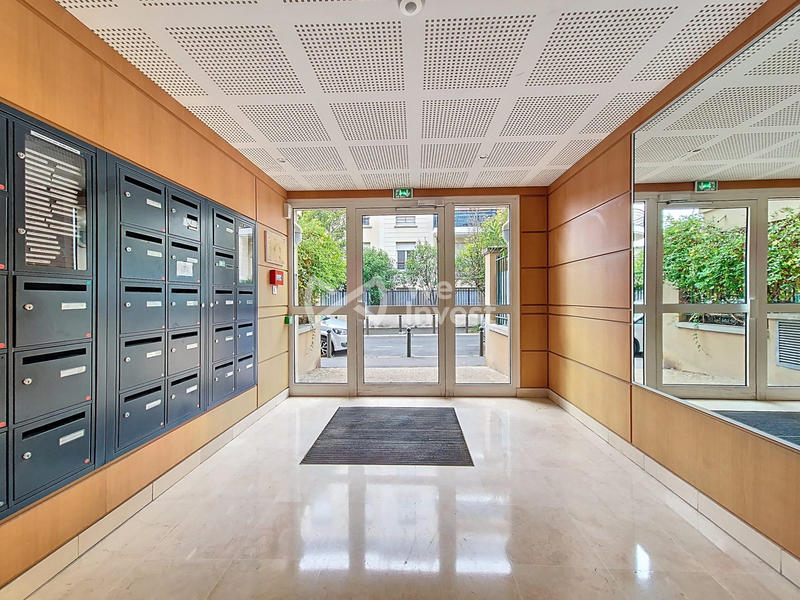 Appartement - 84 m² - 4 pièces