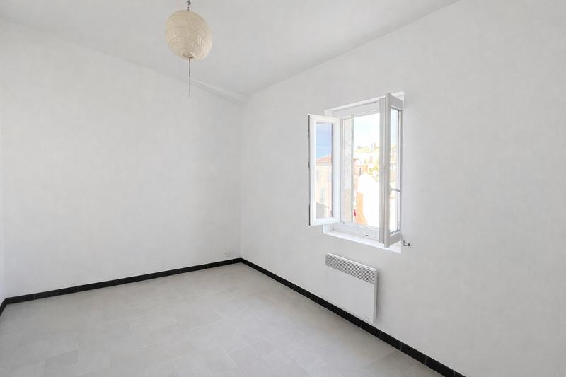 Appartement - 60 m² - 2 pièces