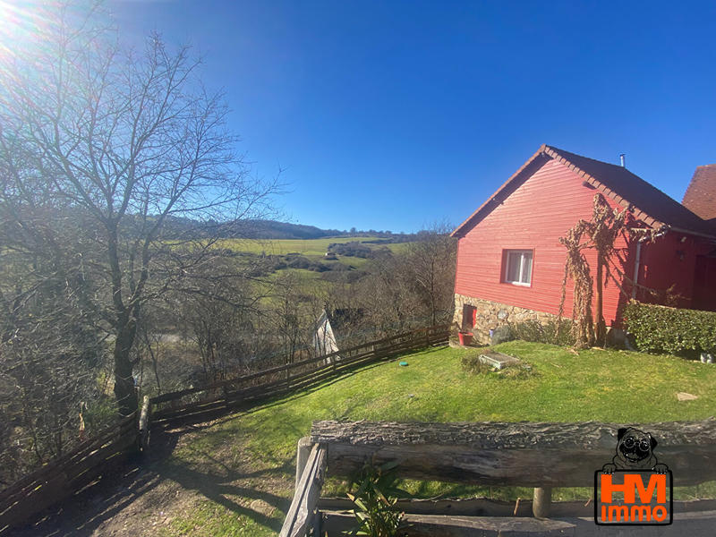 Maison - 183 m² - 10 pièces