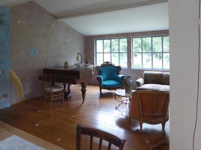 Maison - 406 m² - 6 pièces