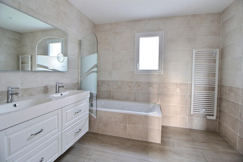 Maison - 126 m² - 5 pièces