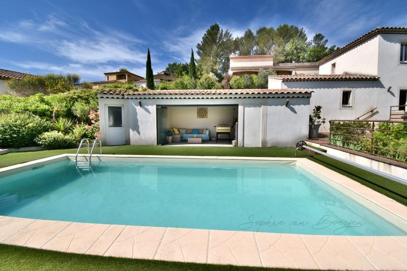 Mas - 170 m² - 7 pièces