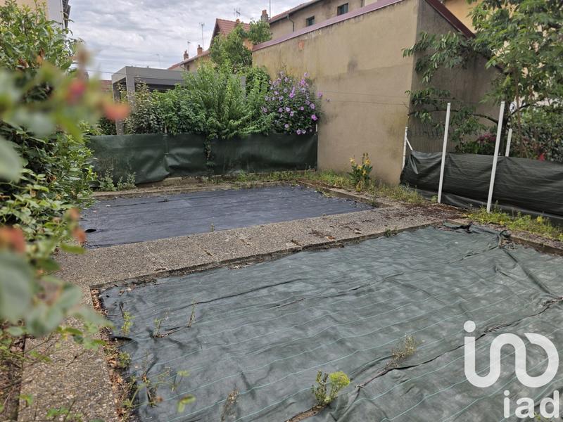 Maison - 98 m² - 6 pièces