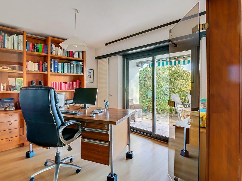 Maison - 171 m² - 7 pièces