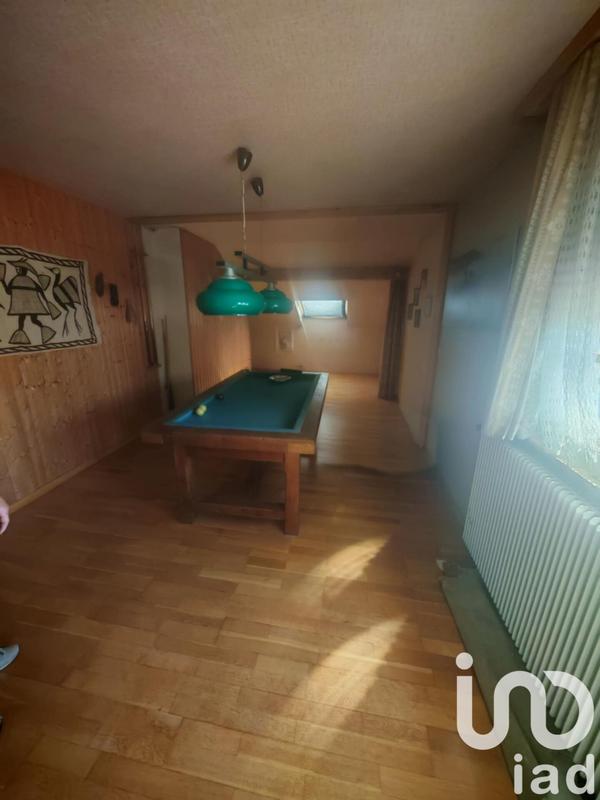 Maison - 186 m² - 9 pièces