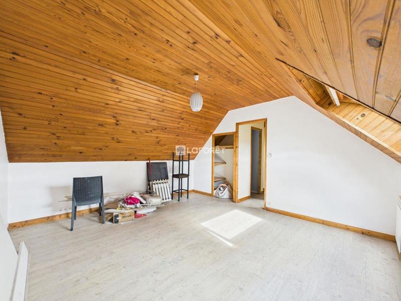 Corps de ferme - 187 m² - 6 pièces