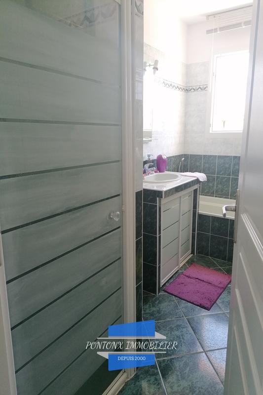 Maison - 92 m² - 5 pièces