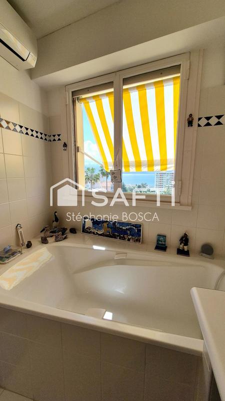 Appartement - 100 m² - 3 pièces