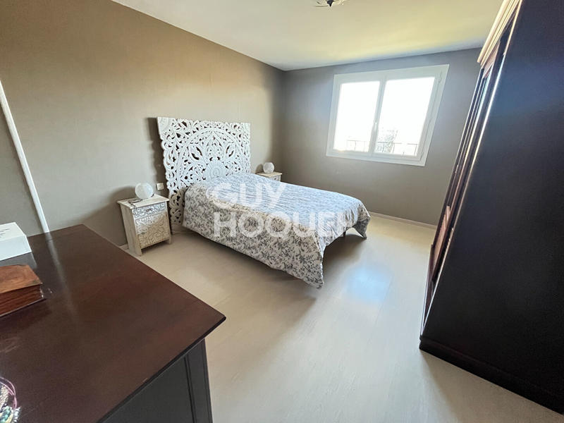 Maison - 160 m² - 8 pièces