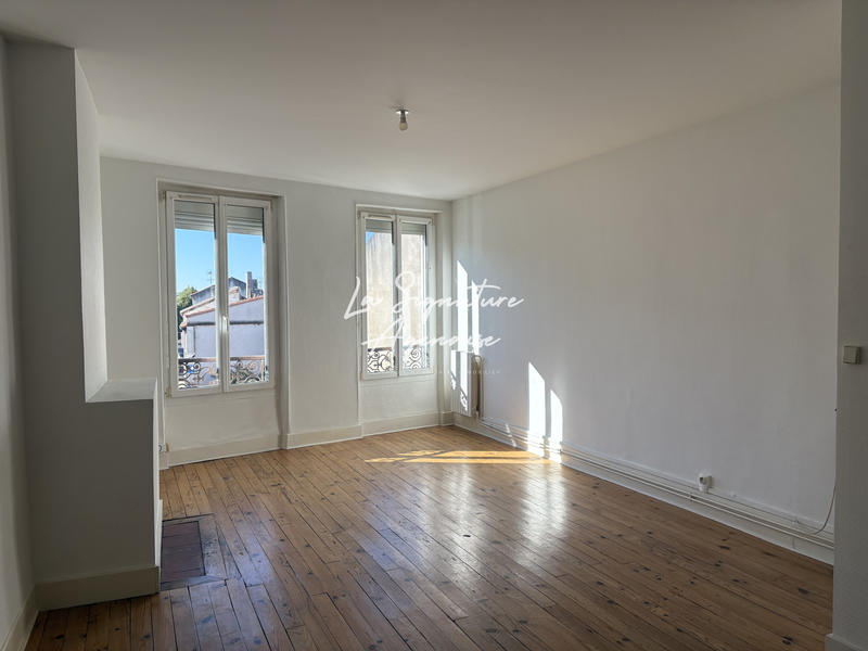 Immeuble - 341 m² - 15 pièces