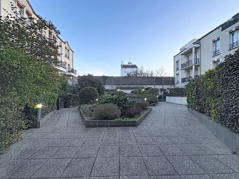 Appartement - 89 m² - 4 pièces