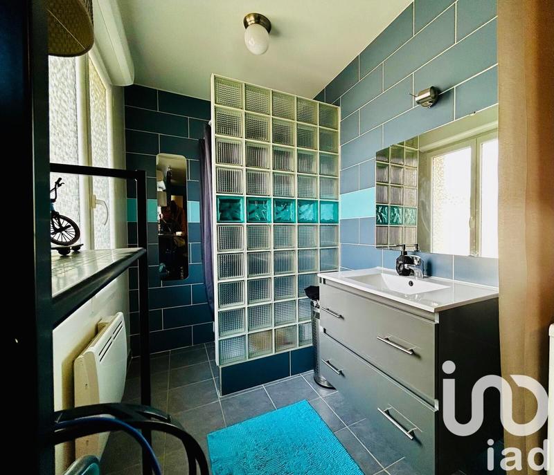 Maison - 93 m² - 5 pièces