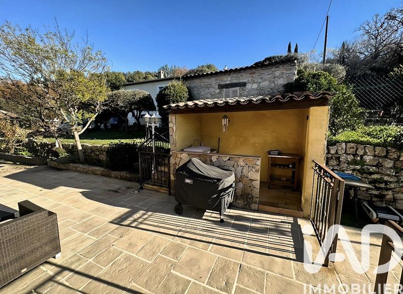 Maison - 147 m² - 6 pièces