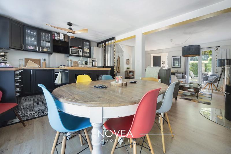 Maison traditionnelle - 120 m² - 5 pièces