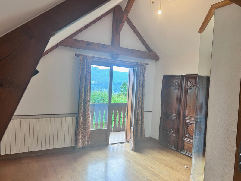 Villa - 197 m² - 9 pièces