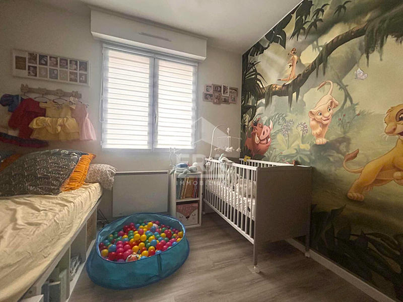 Maison - 159 m² - 10 pièces