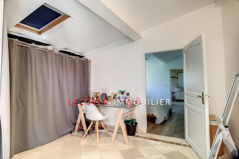 Appartement - 151 m² - 5 pièces