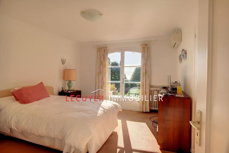 Maison - 157 m² - 5 pièces