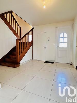 Maison - 170 m² - 9 pièces