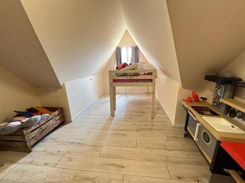 Maison - 230 m² - 7 pièces