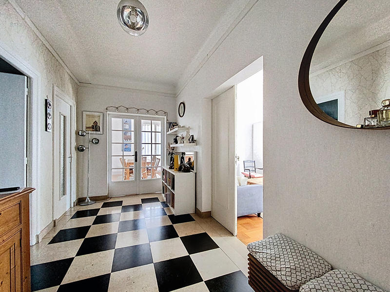 Appartement - 117 m² - 5 pièces