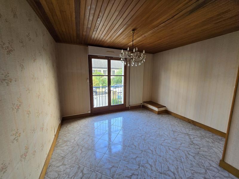 Maison - 181 m² - 7 pièces