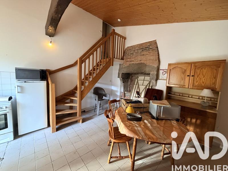 Maison - 215 m² - 9 pièces