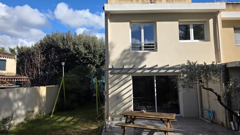 Maison - 91 m² - 4 pièces