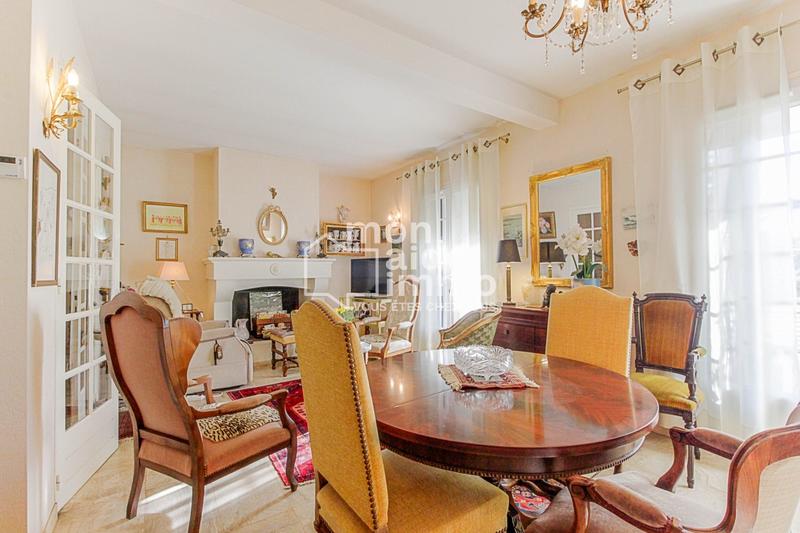 Maison - 172 m² - 6 pièces